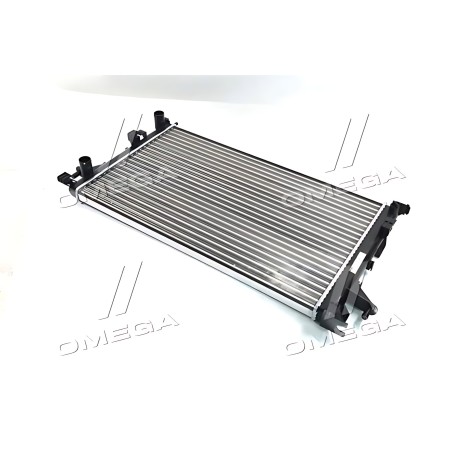 ➤ Радіатор охолодження RENAULT LAGUNA II (01-) (вир-во Nissens) 63813