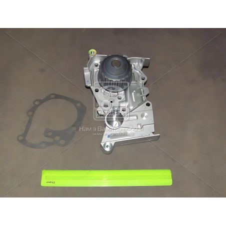 ➤ Насос водяний RENAULT CLIO, KANGOO, MEGANE (вир-во GMB) GWR-15A