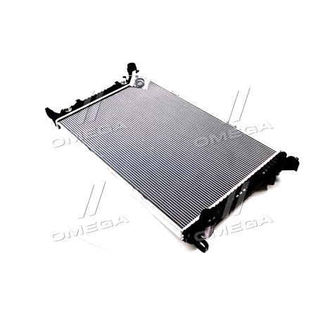➤ Радіатор охолодження двигуна AUDI Q5 3.0D 09- (вир-во NRF) 53719