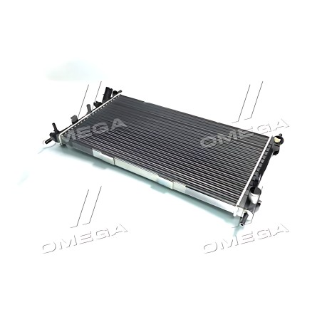 ➤ Радіатор охолодження двигуна TRANS CONN 18i/18TDCi 04- (Ava) FDA2411