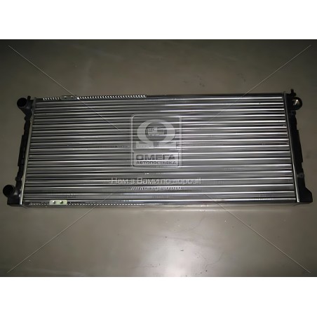 ➤ Радіатор охолодження VW PASSAT B3 (3A, 35I) (88-) 1.6-2.0 (вир-во Nissens) 651621