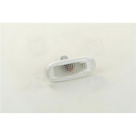 ➤ Повторювач повороту KYRON 08-14 (вир-во SsangYong) 8340008201