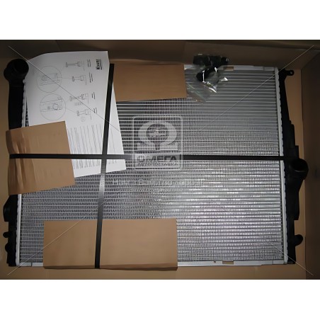 ➤ Радіатор охолодження BMW 1 E81-E82-E87-E88/3 E90-E91-E92-E93 (вир-во Nissens) 60786A