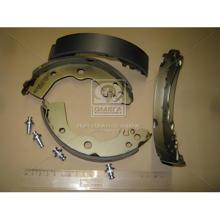 ➤ Колодка гальм. барабан. Nissan Almera N15/Sunny/Sentra 180X32 задн. (вир-во LPR) 07030