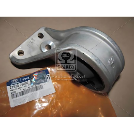 ➤ Опора двигуна задня Hyundai Santa Fe 00-05 (вир-во Mobis) 2193026800