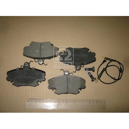➤ Колодка гальм. диск. RENAULT CLIO,R-19 передн. (вир-во LPR) 05P349