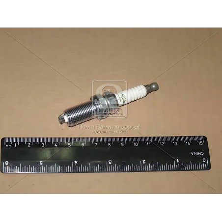 ➤ Свічка запалювання PEUGEOT 206,207,307 1.6 01- CITROEN C2,C3,C4,XSARA 1.6 00- (вир-во NGK) LFR6B