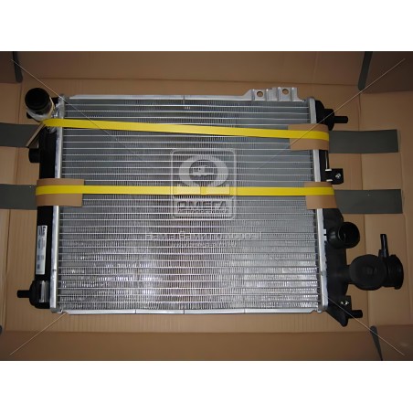 ➤ Радіатор охолодження HYUNDAI GETZ (TB) (02-) 1.1-1.6i MT (вир-во Nissens) 67093
