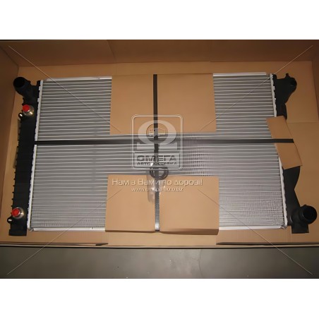 ➤ Радіатор охолодження AUDI A6/S6 (C6) (04-) 2.8-3.2 FSI AT (вир-во Nissens) 60236A