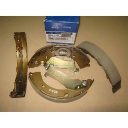 583053XA00 Колодки гальмівні барабанні задні Hyundai Accent/Kia Rio 11- (вир-во Mobis) фото від Мотор-Агро Харків Україна
