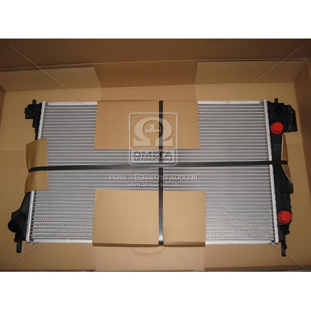 ➤ Радіатор охолодження OPEL VECTRA C (02-) 2.2i AT (вир-во Nissens) 63023A