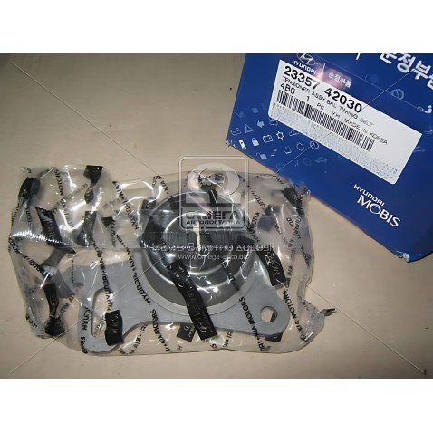 2335742030 Ролик натягу балансирного ременя (вир-во Mobis) фото від Мотор-Агро Харків Україна