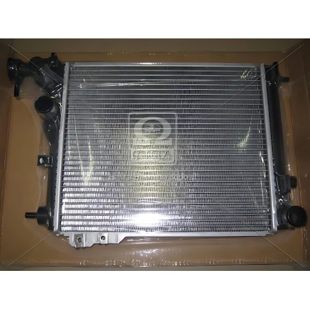 82002099 Радіатор охолодження HYUNDAI GETZ (TB) (02-) 1.1-1.6i MT (вир-во Van Wezel) фото від Мотор-Агро Харків Україна