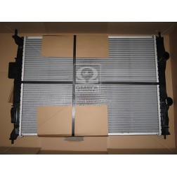 67364 Радіатор охолодження NISSAN QASHQAI (J10) (07-) 1.6 (вир-во Nissens) фото від Мотор-Агро Харків Україна