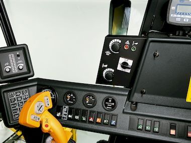 Запчастини на рульове управління і гальма тракторів моделей Т-16 і Т-25